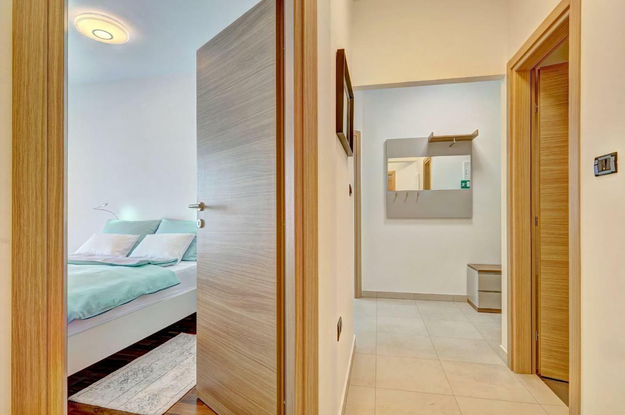 Pr Apartment Фажана Экстерьер фото